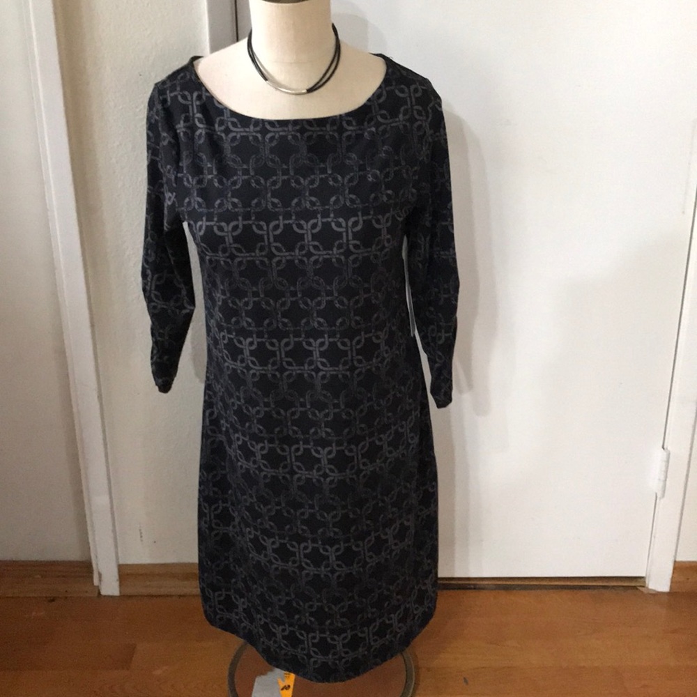 NWT ADORABLE BLACK & GRAY LOLA SHIFT DRESS